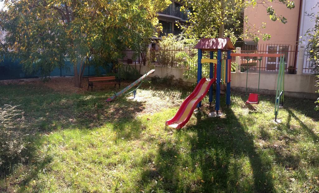 סאני ביץ' Alex Deluxe Apartments מראה חיצוני תמונה